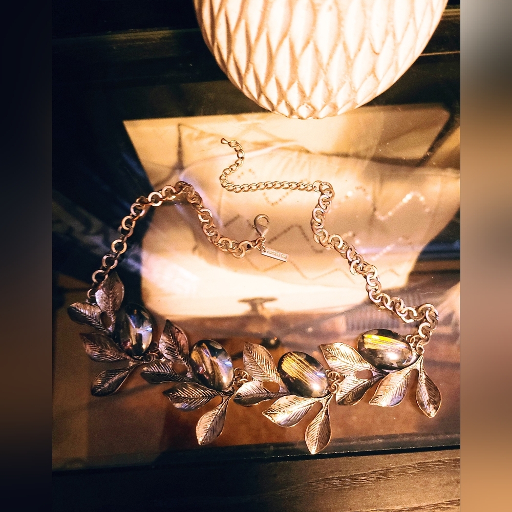 Elegant Silver Leaf Necklace